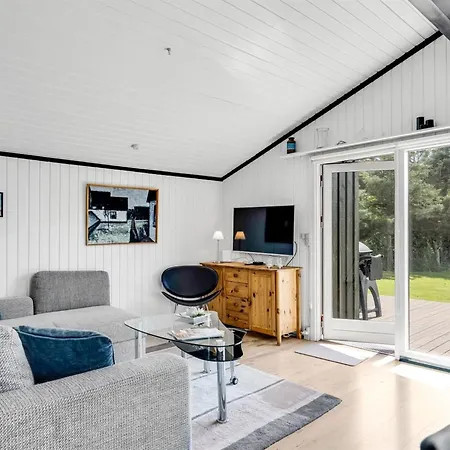 Spasena - 600m From The Sea By Interhome Feriehus